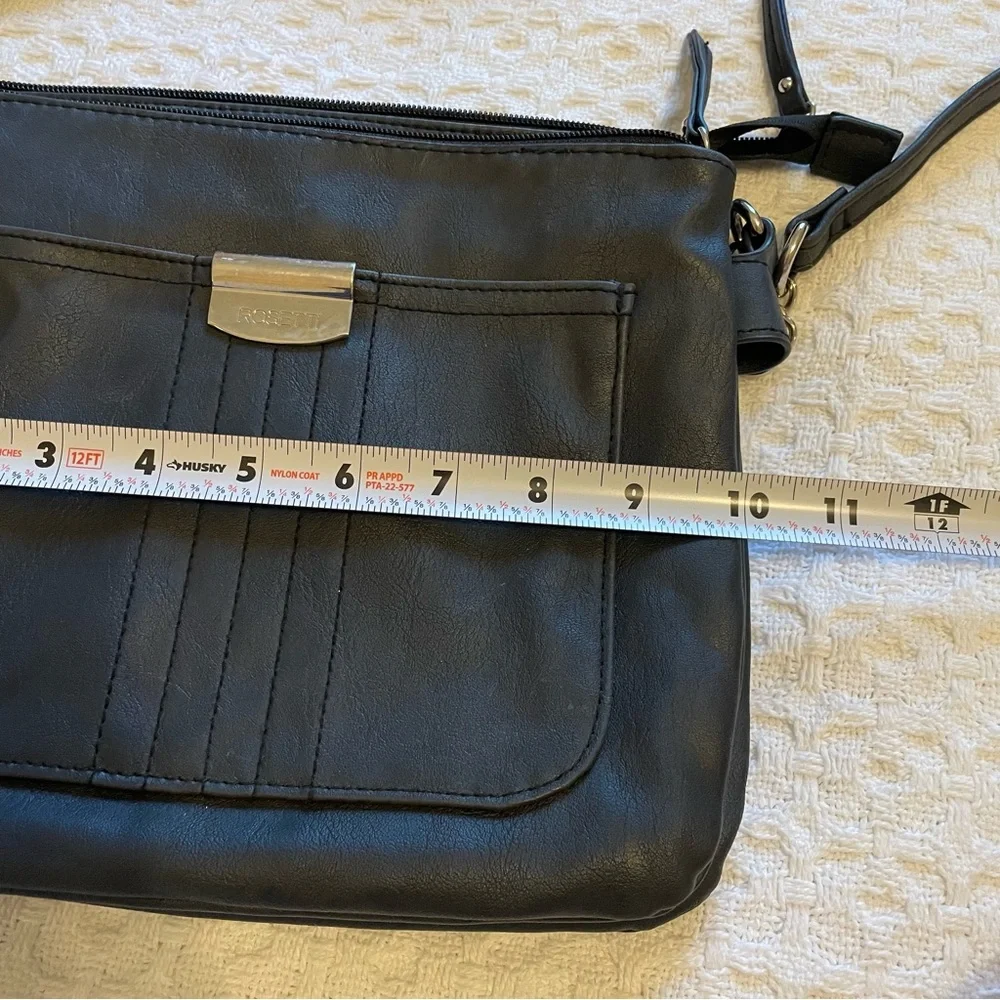Chic‎ Black Crossbody Bag